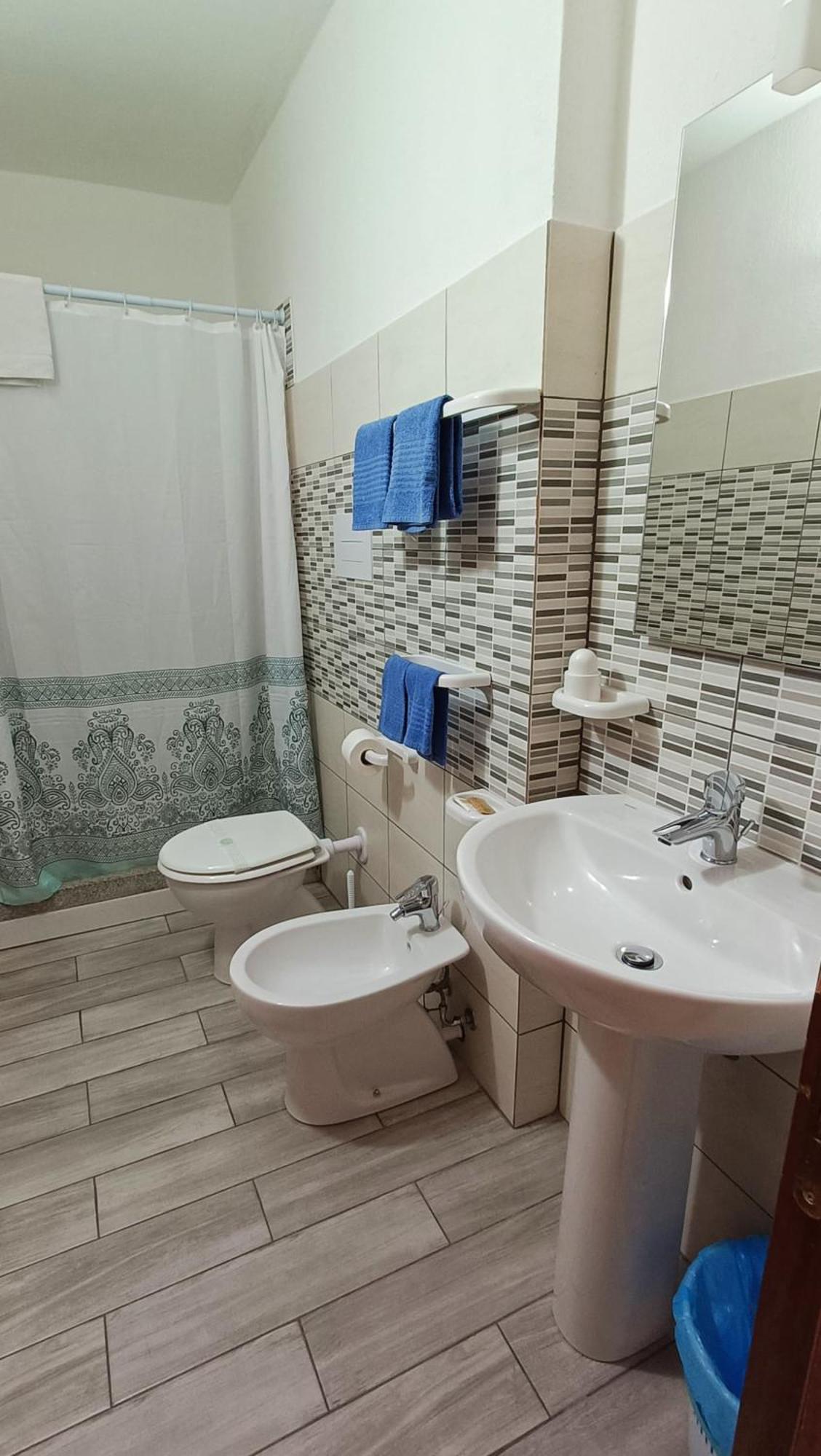 Affittacamere Da Antonella Posada  Kamer foto
