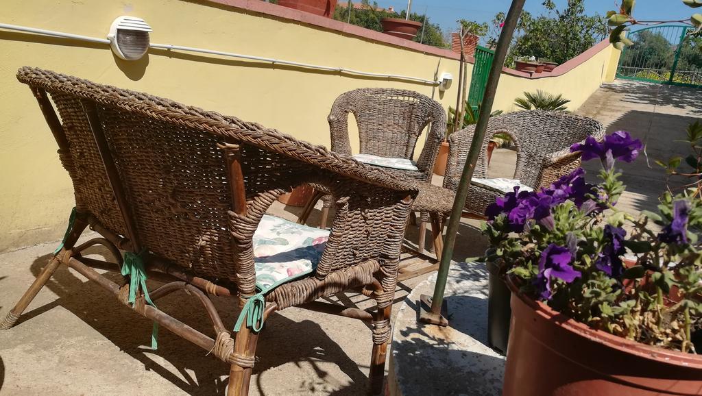 Affittacamere Da Antonella Posada  Buitenkant foto